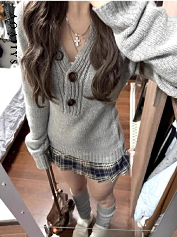Slim Gray Knit Pullover